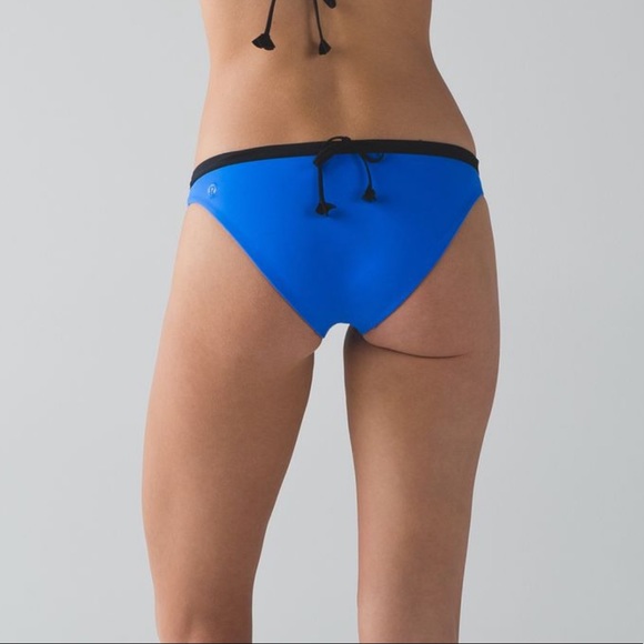 Lululemon “Suns Out” Bikini Bottoms